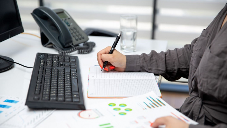 Why Accounting Outsourcing Services Are a Smart Move in 2025