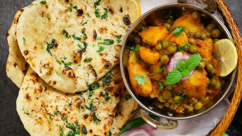 Best Breads at an Indian Restaurant: All About Naan