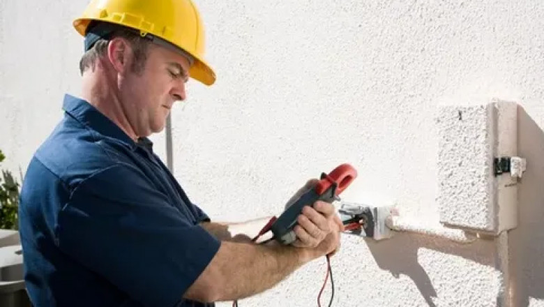 What Electricians Want You to Know About Power Strips