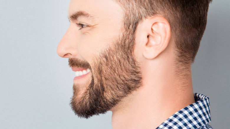 Beard Hair Transplant vs. Beard Growth Products: Which is More Effective?