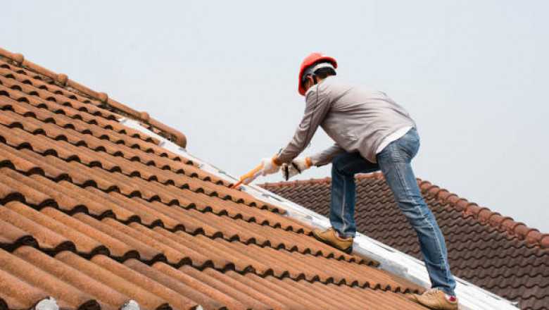 How to Choose the Right Roofing Contractor for Your Home
