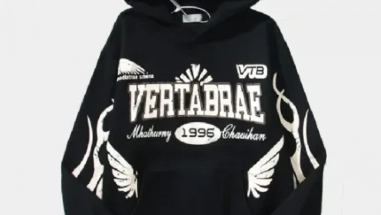 Why Vertabrae sweatpants Is a Perfect Summer Staple