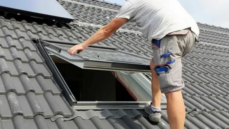 Can Skylight Repair Services Fix Cracks Without Full Replacement?