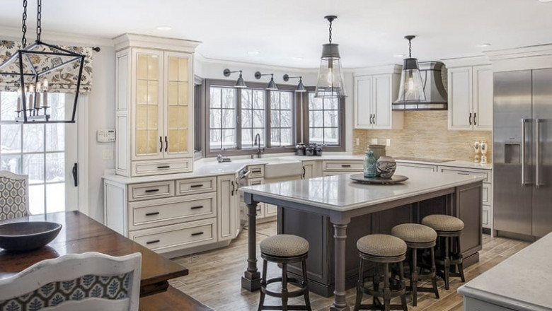 Why Remodelers Avoid Building an Outdoor Kitchen Under a Pine Tree?