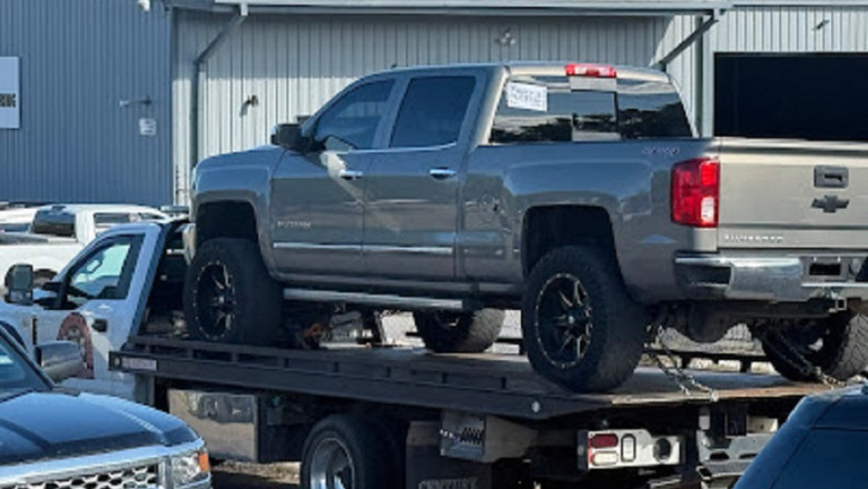 What Happens to Your Car After It Goes to an Auto Wrecker?