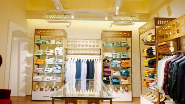 Creative Ideas for Store Display Fixtures in Richmond Hill