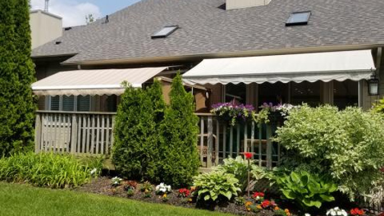 Retractable Patio Awnings: The Eco-Friendly Alternative to Traditional Pergolas and Gazebos