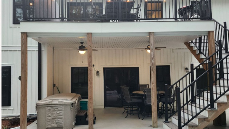 Creating a Cozy Outdoor Space for All Seasons