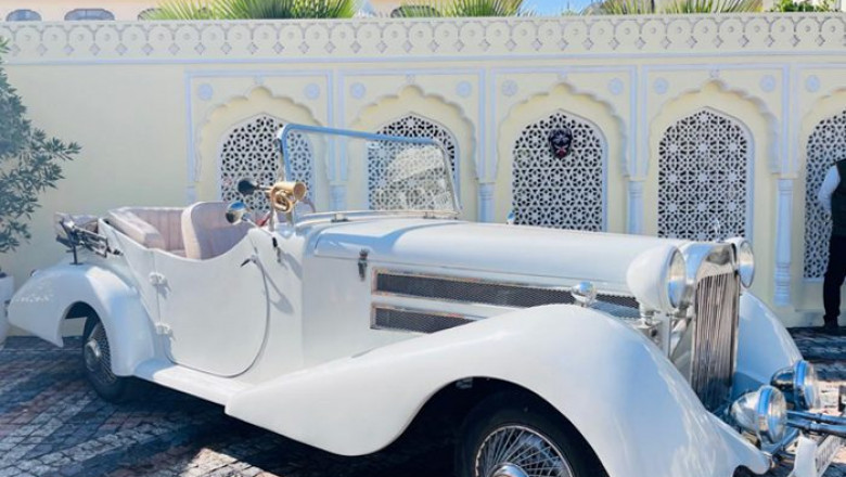 Discover Royal Elegance with a Vintage Car on Rent in Jaipur