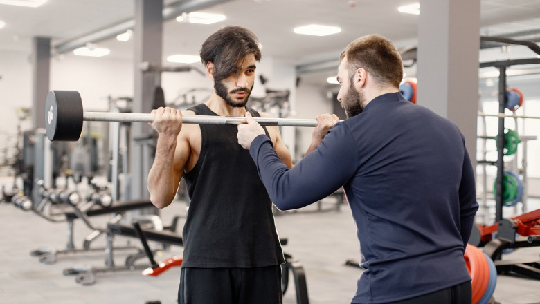 How to Save Money on Personal Trainer Prices Without Sacrificing Quality