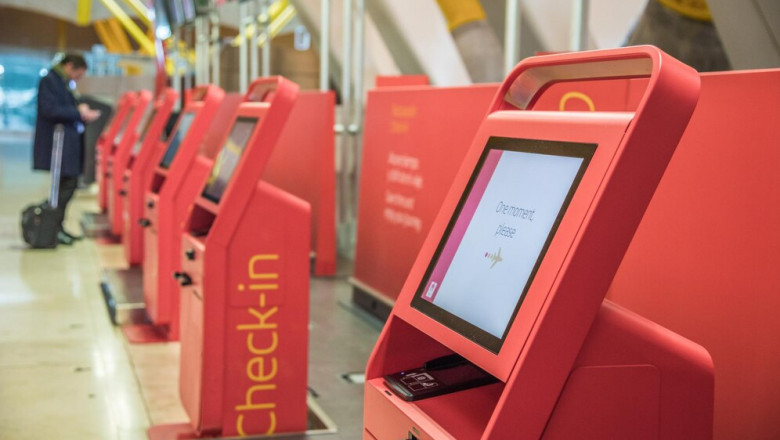 Touchless Check-In: The Rise of Contactless Visitor Kiosks
