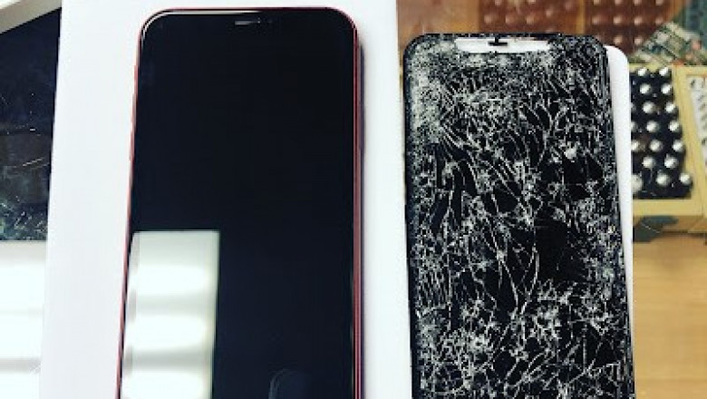 How Does A Mobile Phone Repair Shop Keep Your Device Secure?