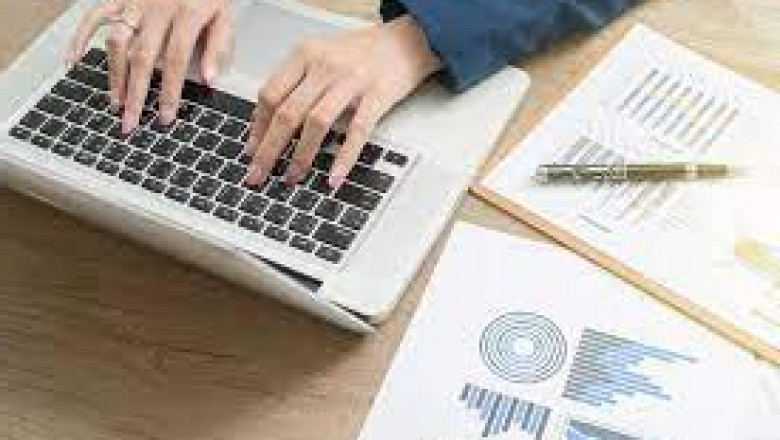 Can a tax accountant help with business startup taxes in the UK?