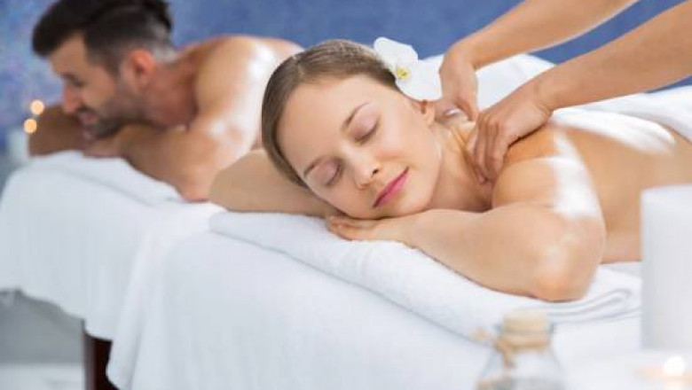 Royal 19 Thai Spa, Undri – Call 9607771919