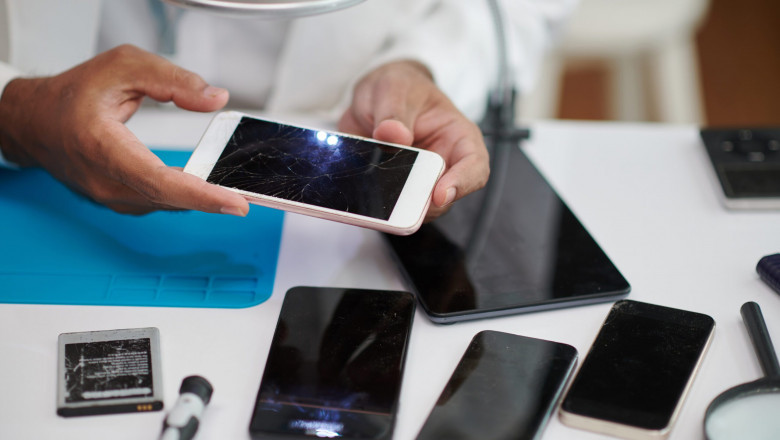 iPhone Repair in Lagrange