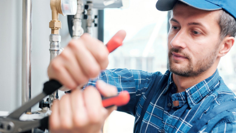 Commercial Property Managers: The Key to Maximizing Real Estate Performance