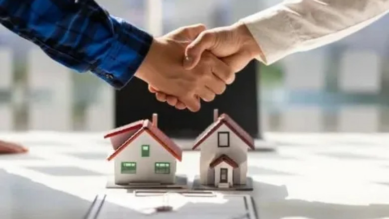 How Real Estate Services Navigate Interest Rate Hikes