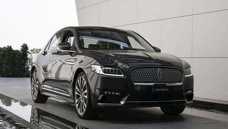 Seamless Laguardia Airport Transfers to Manhattan with Famous Drive
