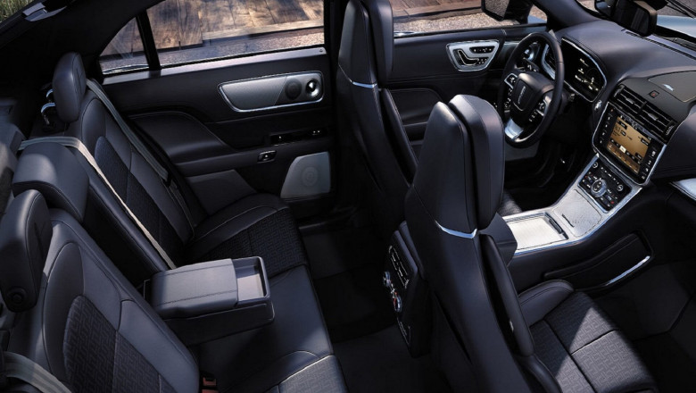 Sprinter Party Bus Rental NYC – Luxury Travel for Group Celebrations