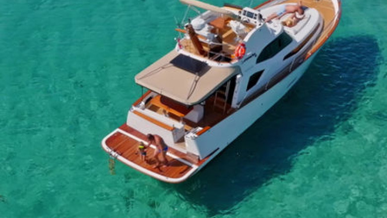 Noire Waters: Your Partner for Luxury Yacht Experiences