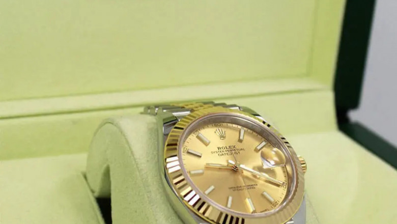 Behind Glass No More – Rare Rolex for Sale & Ready to Wear!