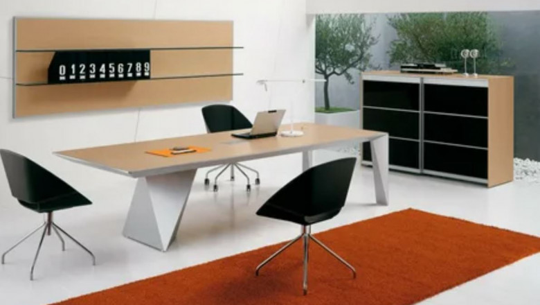 Create a Productive Workspace with the Right Office Table Design