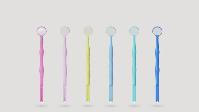 Tooth Mirror Enhances Dental Checkups