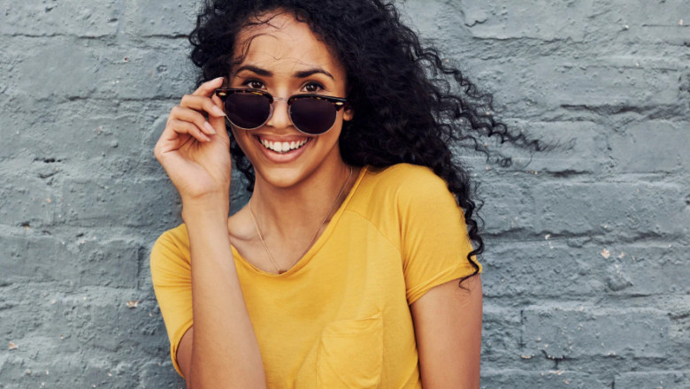 How Does a Wholesale Sunglasses Distributor Operate?