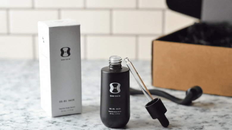 How To Have Thicker, Healthier Hair With OneSkin’s Scalp Serum