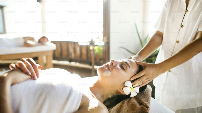 Pink Apple Relaxo Spa β Hinjewadi | π 84848 04783