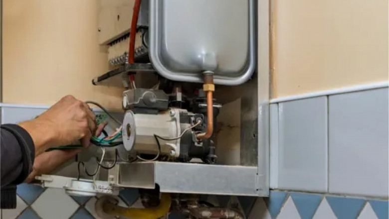 8 Signs You Need Water Heater Installation