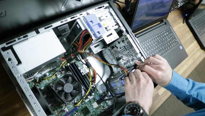 Why a Computer Fan Stay Loud Even When No Programs Are Running?