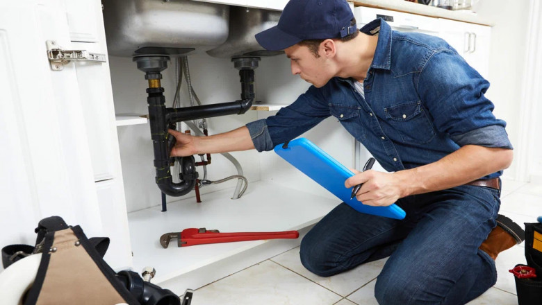 Burst Pipe Emergency? What Your Plumber Will Do First