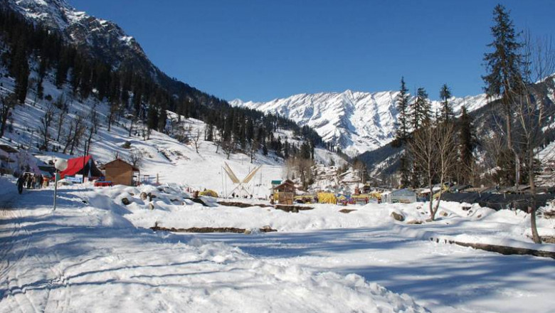 Smooth Travel, Mountain Bliss: Delhi to Manali Volvo Package Guide