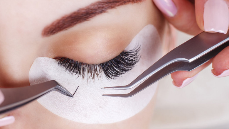 How Social Media Is Fueling the Eyelash Transplant Boom