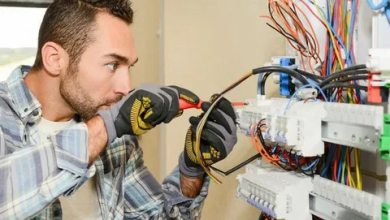Why Every Home Needs An Electrician Before Summer Heat Hits