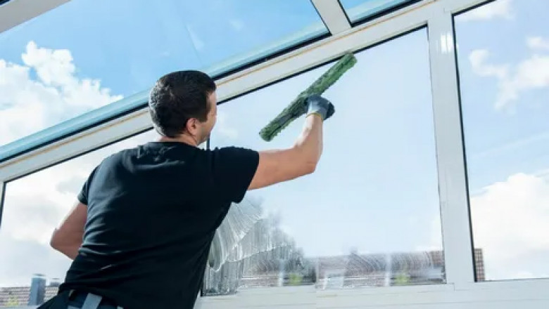 Best Window Cleaning Services in Manitoba 2025