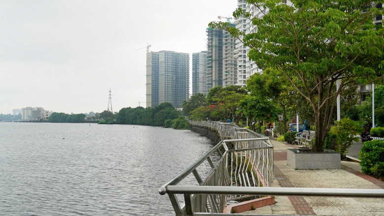 Discover the Serene Beauty of Marine Drive Kochi Today